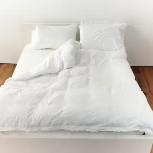 Elegant plain duvet covers for hotel bedding comfort