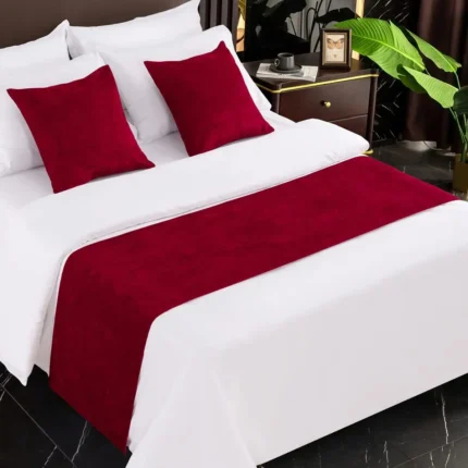 Luxury velvet bed runner on hotel bed – INEQUIP