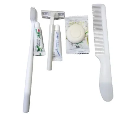 Hotel Shaving Kit with Razor and Cream